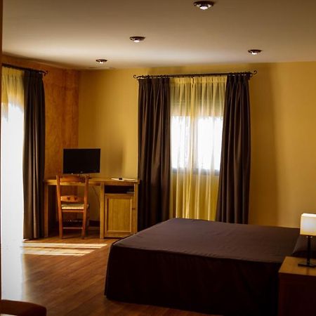 Hostal Rural El Nacimiento Deifontes ห้อง รูปภาพ