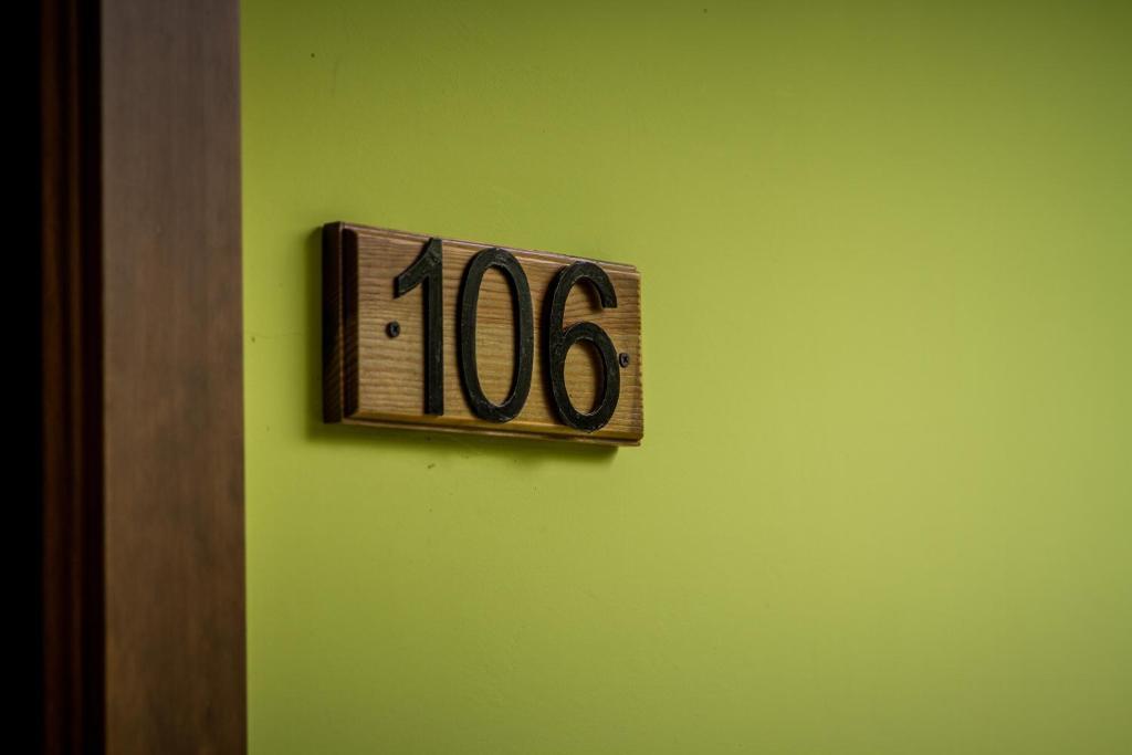 Hostal Rural El Nacimiento Deifontes ภายนอก รูปภาพ